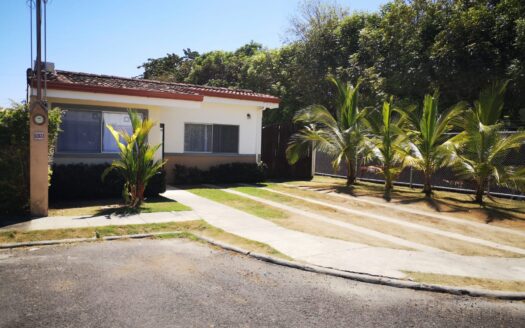 Casa en Venta en Bejuco – Condominio Punta Bejuco, Residencias Málaga