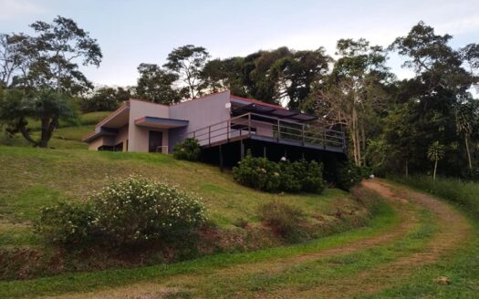 Propiedad en Venta en Santiago de Puriscal – Rodeada de Naturaleza