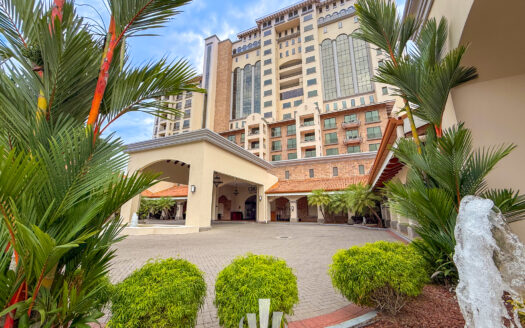 Condo Frente al Mar en Venta en Jacó – Crocs Casino Resort & Spa