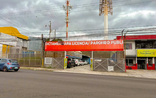 Propiedad Comercial en Venta – Parqueo con Alto Potencial de Rentabilidad