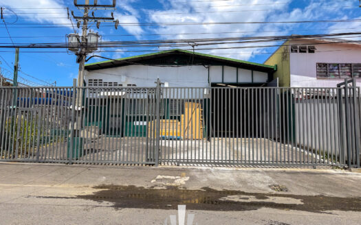 Bodega en Venta en La Uruca – Zona Industrial